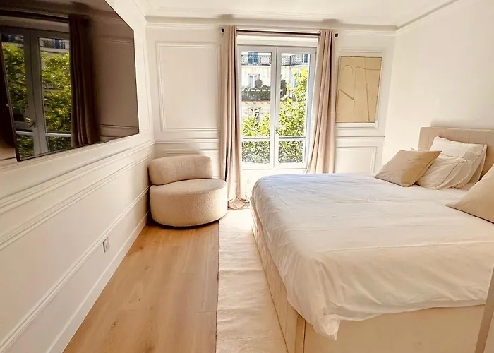 Le Penthouse Bourdonnais L *